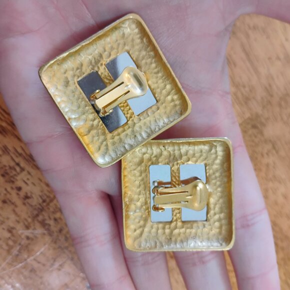 Gaudy red stoned clip on earrings - Picture 2 of 3